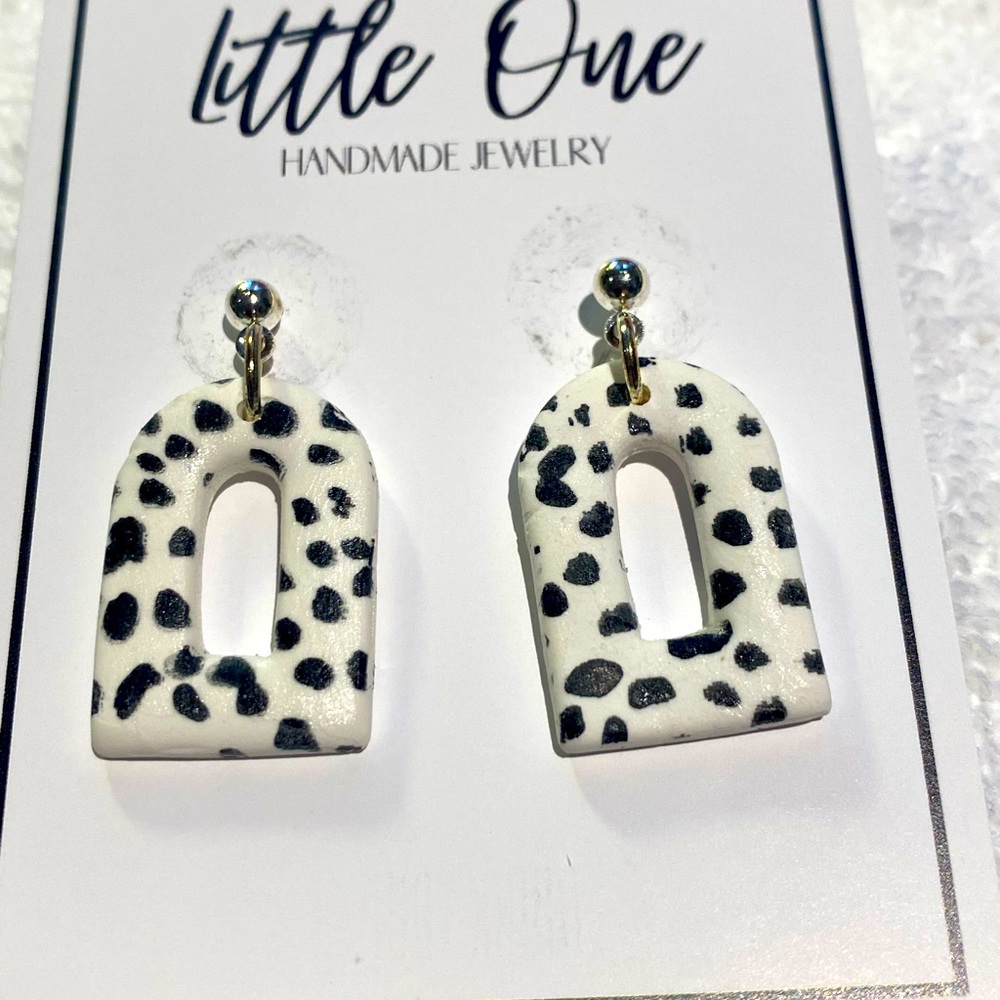 Handcrafted clay earrings. Black white dots. New